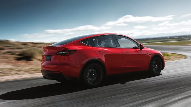 Tesla Y Performance  AWD